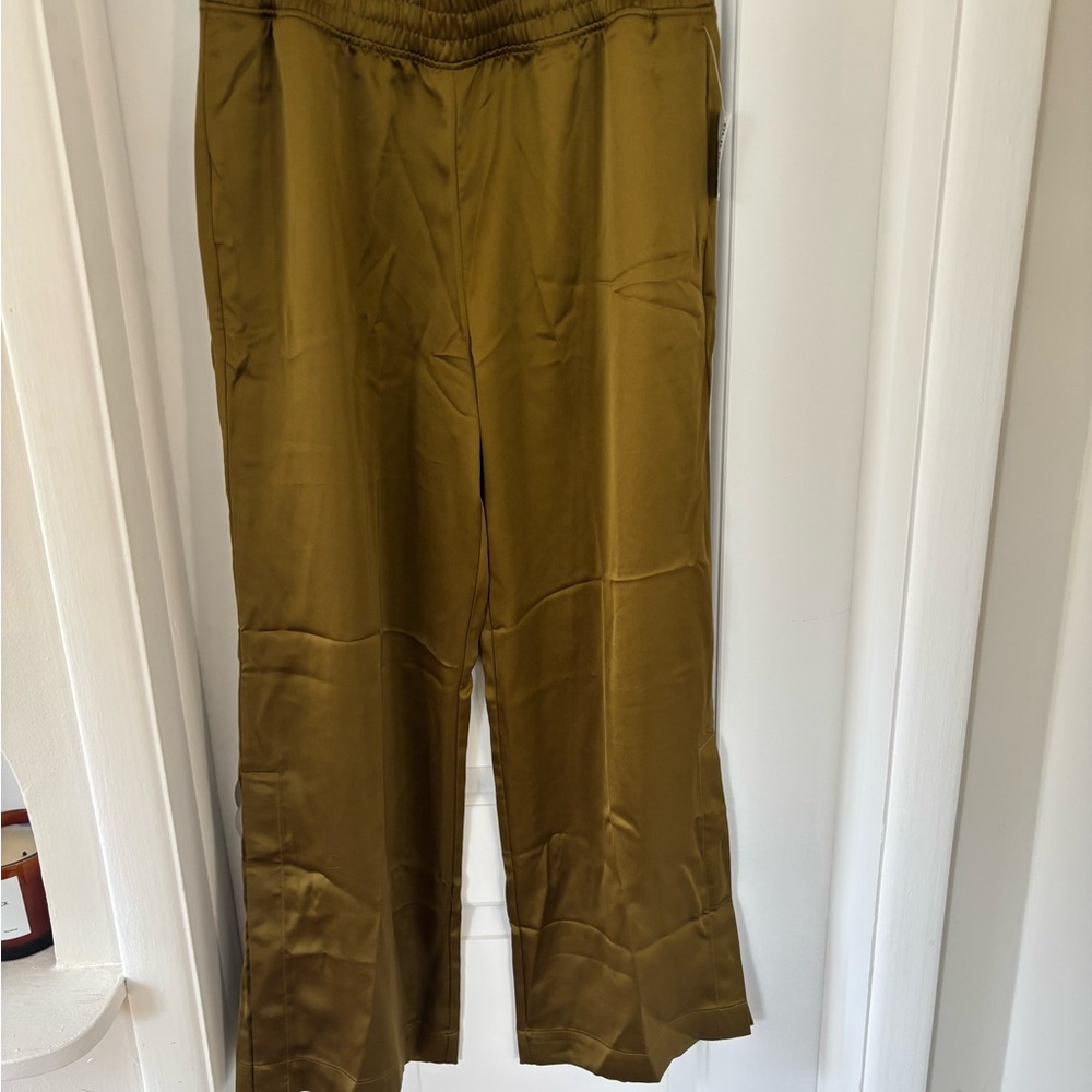 NWT Olive Wide Leg Satin Pants
